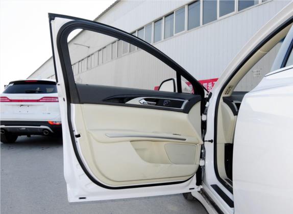 林肯MKZ 2014款 2.0T 尊雅版 车厢座椅   前门板
