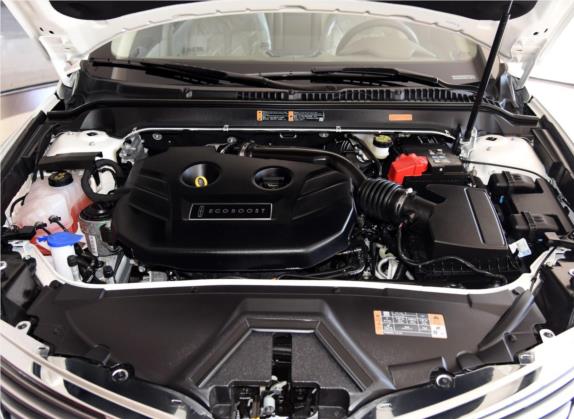 林肯MKZ 2015款 2.0T 总统系列 其他细节类   发动机舱