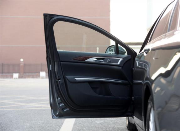 林肯MKZ 2016款 2.0T 尊享版 车厢座椅   前门板