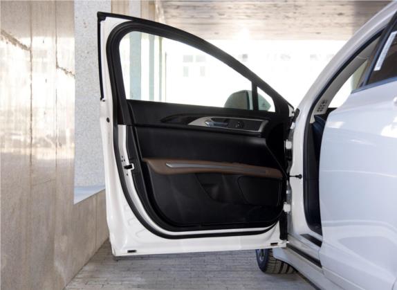 林肯MKZ 2016款 2.0T 尊耀版 车厢座椅   前门板