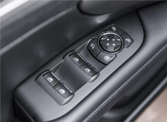 林肯MKZ 2017款 2.0H 混动尊耀版 车厢座椅   门窗控制