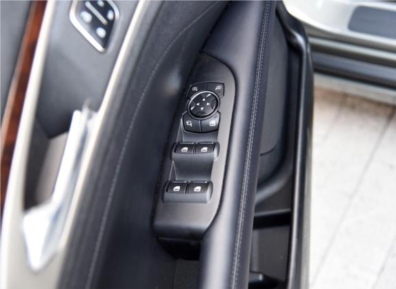 林肯MKZ 2017款 2.0H 混动尊享版 车厢座椅   门窗控制