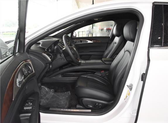林肯MKZ 2018款 2.0H 混动尊耀版 车厢座椅   前排空间