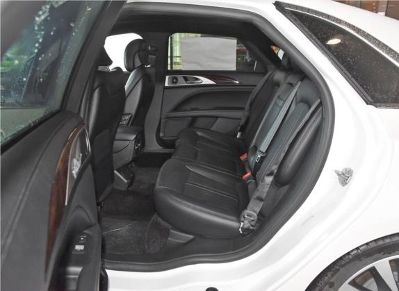 林肯MKZ 2018款 2.0H 混动尊耀版 车厢座椅   后排空间