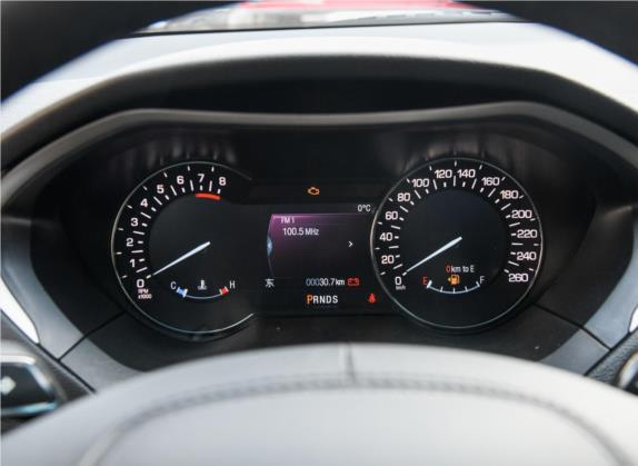林肯MKZ 2019款 2.0T 尊享版 国VI 中控类   仪表盘