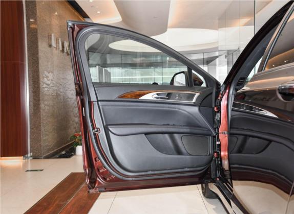 林肯MKZ 2019款 2.0T 尊悦版 国V 车厢座椅   前门板
