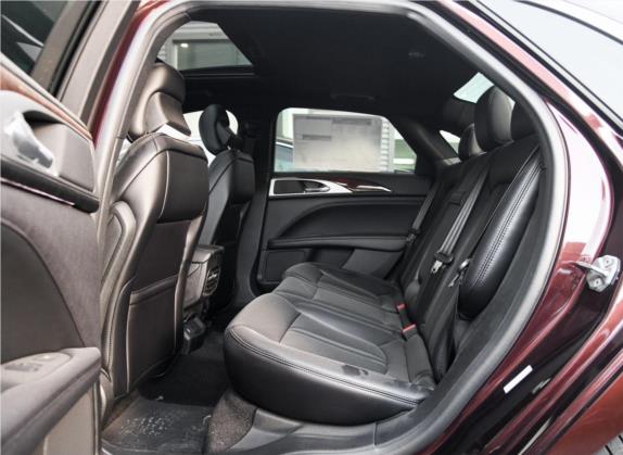 林肯MKZ 2019款 2.0T 尊享版 国V 车厢座椅   后排空间