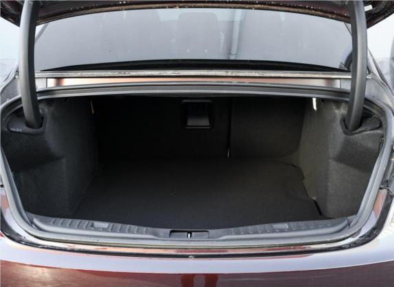林肯MKZ 2019款 2.0T 尊享版 国V 车厢座椅   后备厢