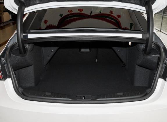 林肯MKZ 2019款 2.0T 尊耀版 国V 车厢座椅   后备厢