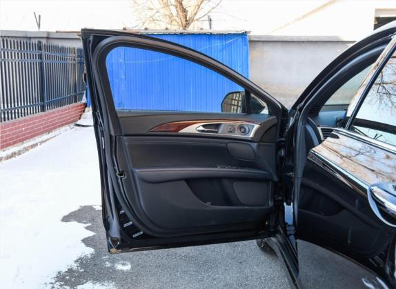 林肯MKZ 2019款 2.0H 混动尊耀版 国V 车厢座椅   前门板