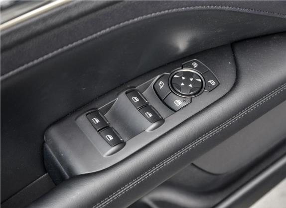 林肯MKZ 2020款 2.0T MONO限量尊雅版 MONO BLACK 车厢座椅   门窗控制