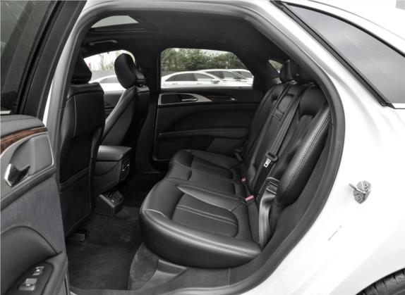 林肯MKZ 2020款 2.0T 尊享版 车厢座椅   后排空间