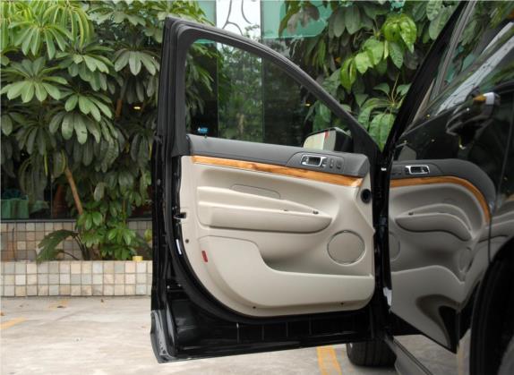 林肯MKT 2010款 3.5T EcoBoost AWD 车厢座椅   前门板