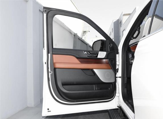 领航员 2018款 3.5T 尊耀版 国V 车厢座椅   前门板