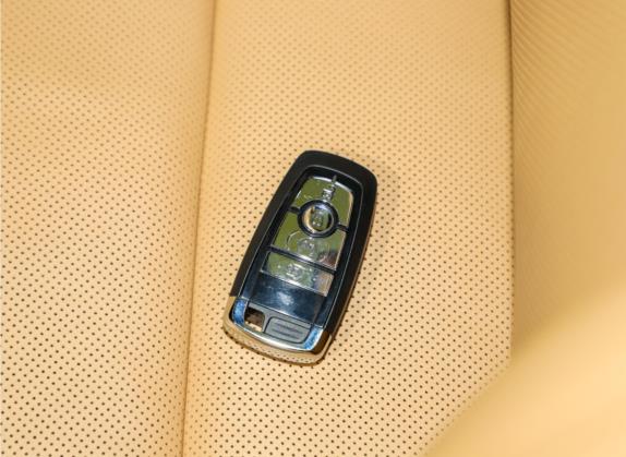 冒险家 2021款 2.0T 四驱尊雅版 其他细节类   钥匙