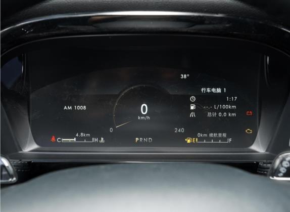 冒险家 2022款 2.0T 两驱尊悦版 中控类   仪表盘