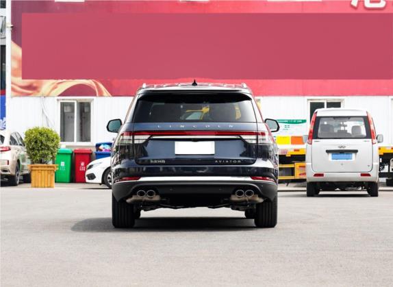 飞行家 2020款 3.0T V6 四驱尊享版 外观   正后