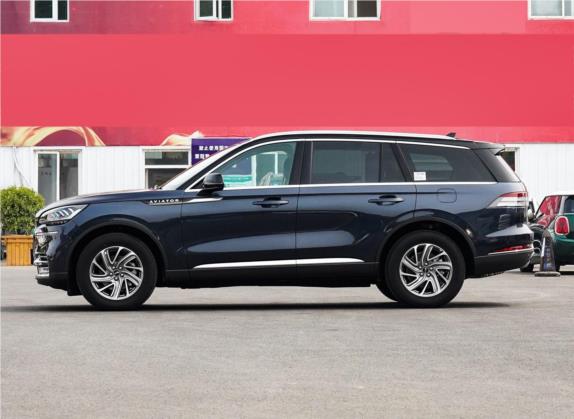飞行家 2020款 3.0T V6 四驱尊享版 外观   正侧