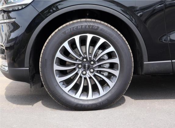飞行家 2020款 3.0T V6 四驱尊雅版 其他细节类   前轮