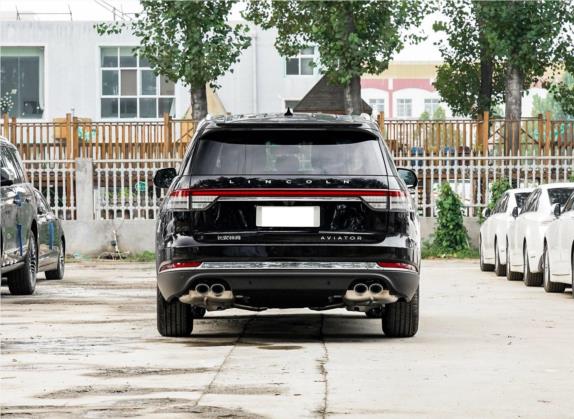 飞行家 2020款 3.0T V6 两驱尊悦版 外观   正后