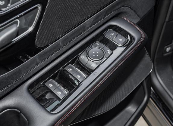 飞行家 2020款 3.0T V6 两驱尊悦版 车厢座椅   门窗控制