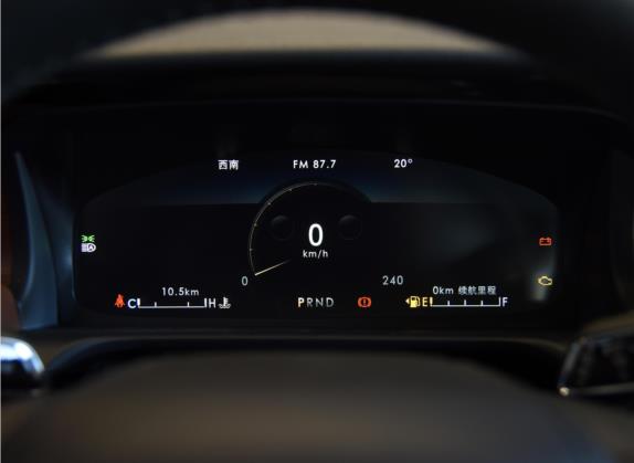 飞行家 2021款 3.0T V6 四驱尊雅版 中控类   仪表盘