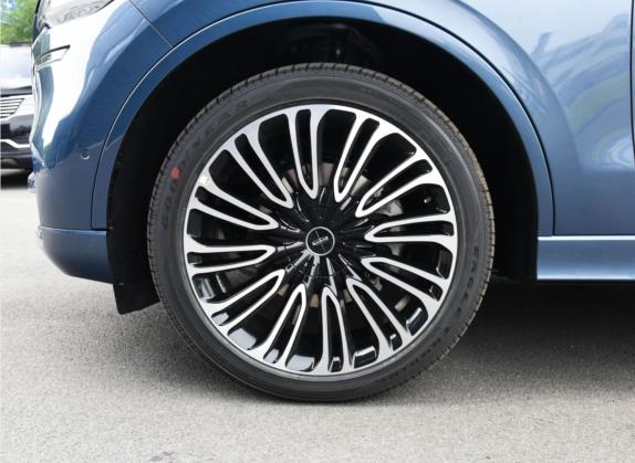 飞行家 2021款 3.0T V6 四驱总统版 其他细节类   前轮