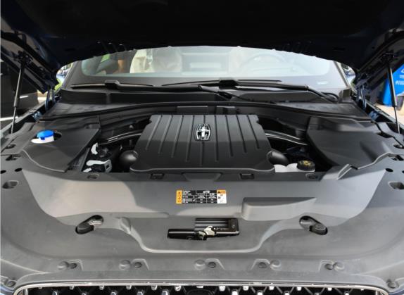 飞行家 2021款 3.0T V6 四驱总统版 其他细节类   发动机舱