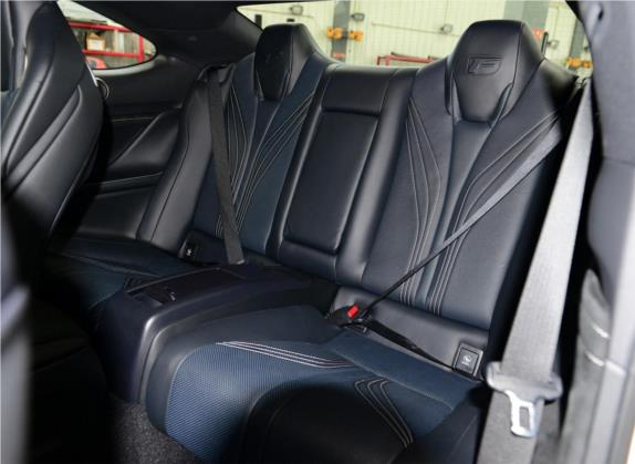 雷克萨斯RC F 2015款 F 5.0L 碳纤维版 车厢座椅   后排空间