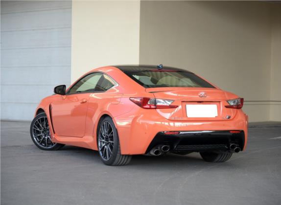 雷克萨斯RC F 2016款 F 5.0L 碳纤维版 外观   斜后