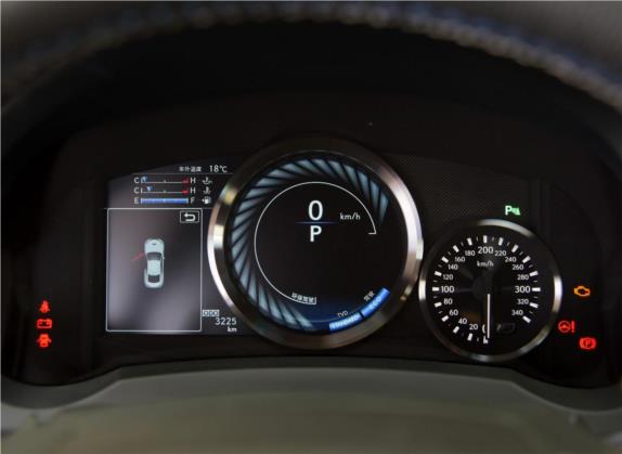 雷克萨斯RC F 2016款 F 5.0L 碳纤维版 中控类   仪表盘