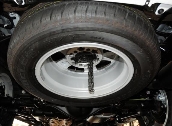 雷克萨斯GX 2010款 460 其他细节类   备胎