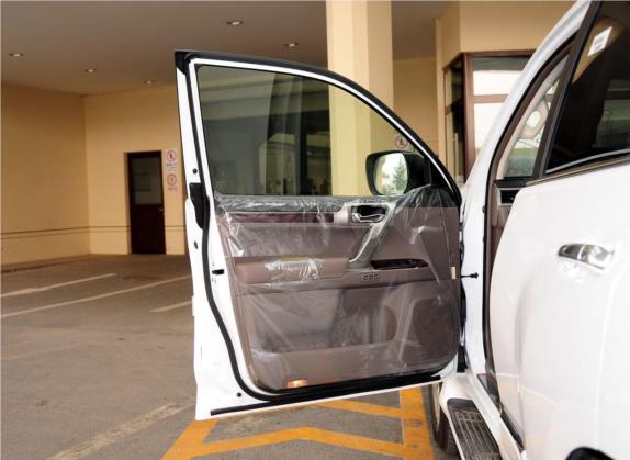 雷克萨斯GX 2014款 400 尊贵版 车厢座椅   前门板