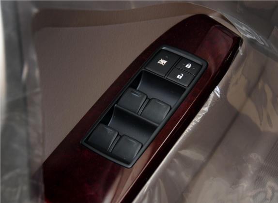 雷克萨斯GX 2014款 400 尊贵版 车厢座椅   门窗控制