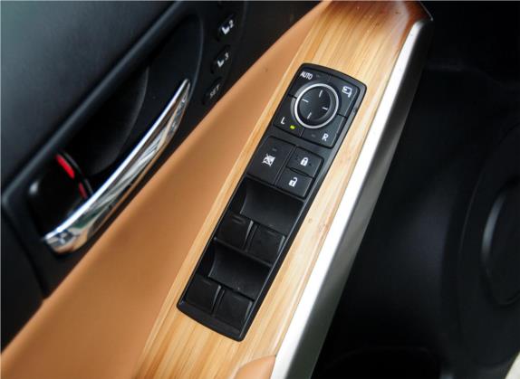 雷克萨斯IS 2013款 250 豪华版 车厢座椅   门窗控制