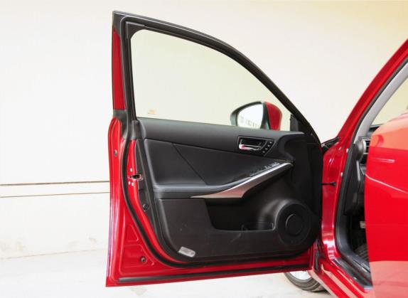 雷克萨斯IS 2013款 250 尊贵版 车厢座椅   前门板