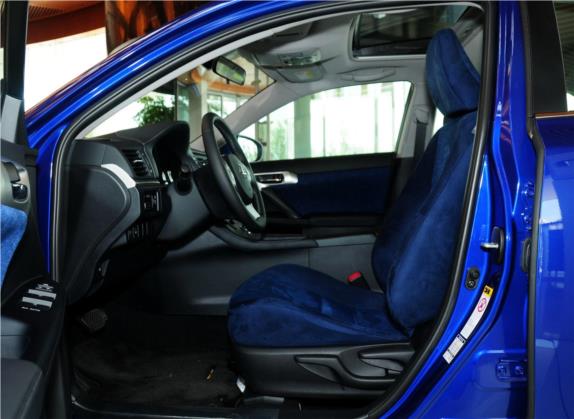 雷克萨斯CT 2013款 CT200h 精英版 车厢座椅   前排空间