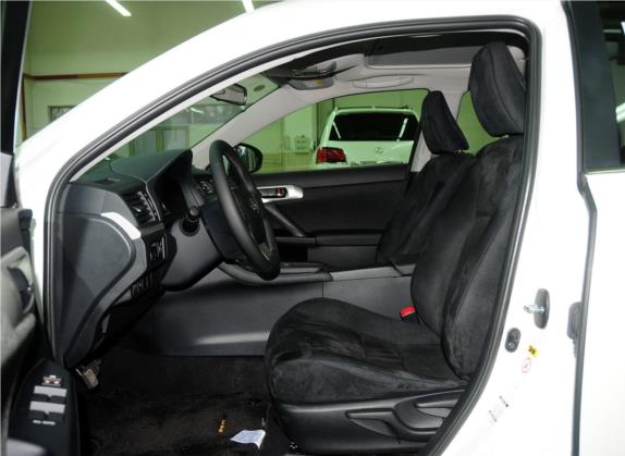 雷克萨斯CT 2013款 CT200h 舒适版 车厢座椅   前排空间