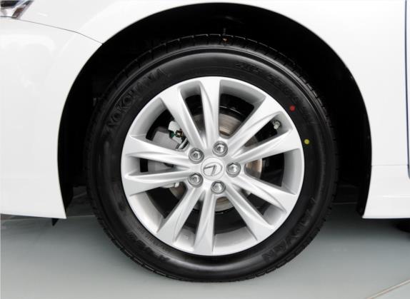 雷克萨斯CT 2014款 CT200h 精英版 单色 其他细节类   前轮