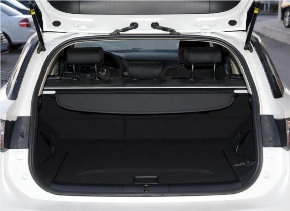 雷克萨斯CT 2014款 CT200h 精英版 双色 车厢座椅   后备厢