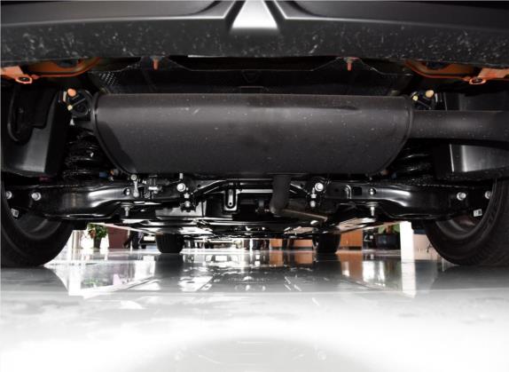 雷克萨斯CT 2017款 CT200h F SPORT 单色 国V 其他细节类   后悬架