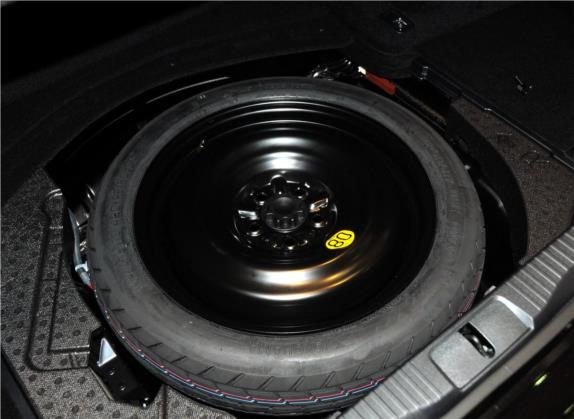 雷克萨斯GS 2012款 450h 其他细节类   备胎