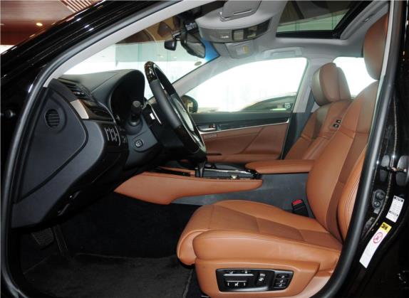 雷克萨斯GS 2012款 450h 车厢座椅   前排空间