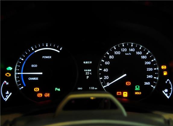 雷克萨斯GS 2012款 450h 中控类   仪表盘