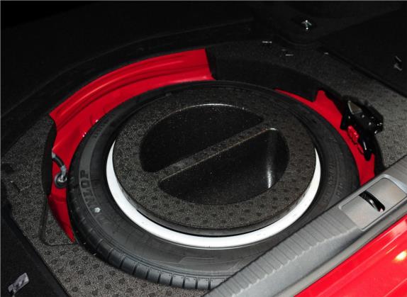 雷克萨斯GS 2012款 250 领先版 其他细节类   备胎