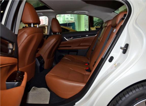 雷克萨斯GS 2014款 300h 领先版 车厢座椅   后排空间