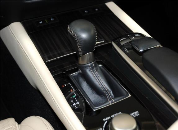 雷克萨斯GS 2014款 250 豪华版 中控类   挡把