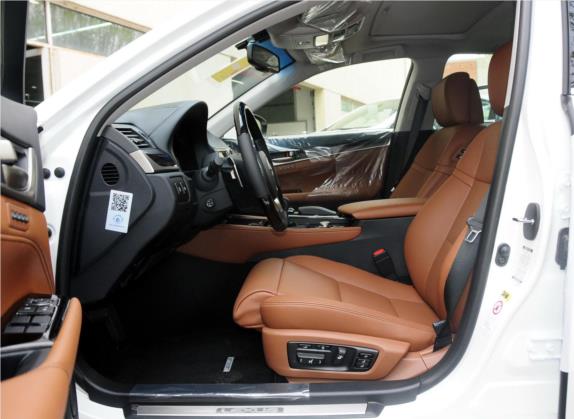雷克萨斯GS 2014款 300h 豪华版 车厢座椅   前排空间