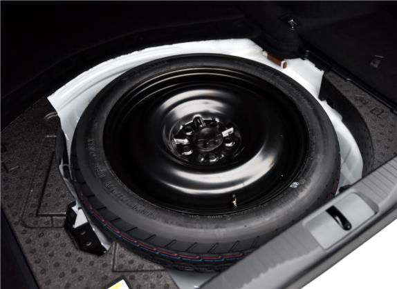 雷克萨斯GS 2016款 200t F SPORT 其他细节类   备胎
