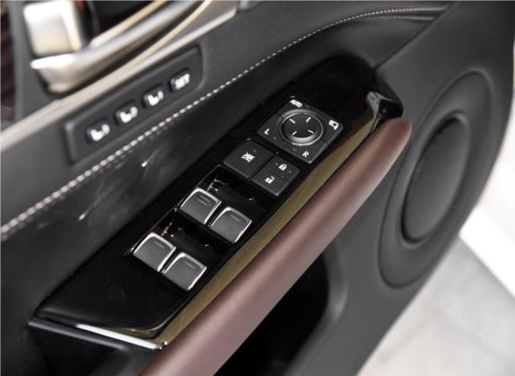雷克萨斯GS 2016款 300h 豪华版 车厢座椅   门窗控制